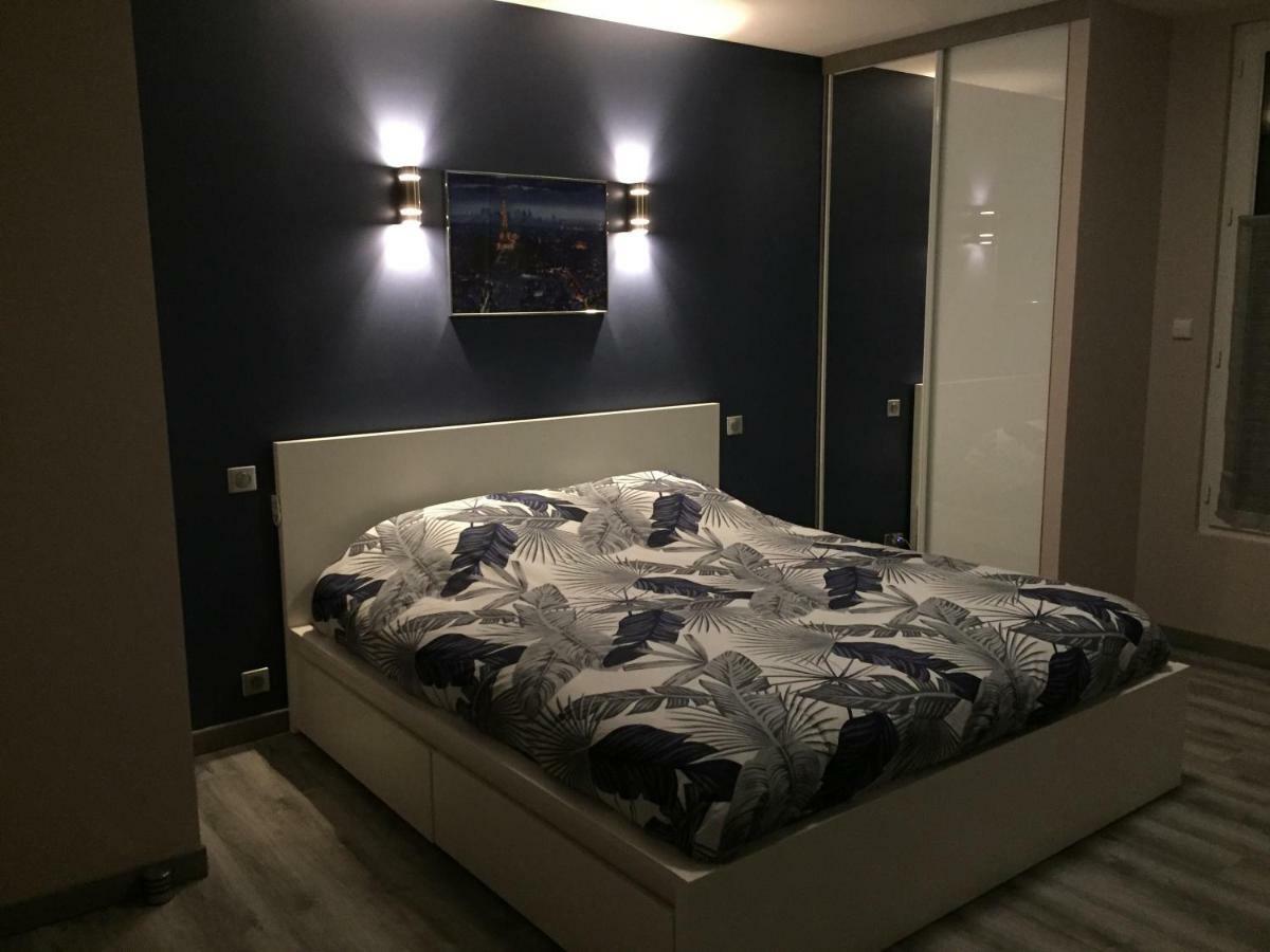 La Maison Parisienne Maison Deux Pieces A Louer Au Pied Du Metro Maisons-Alfort Exteriör bild